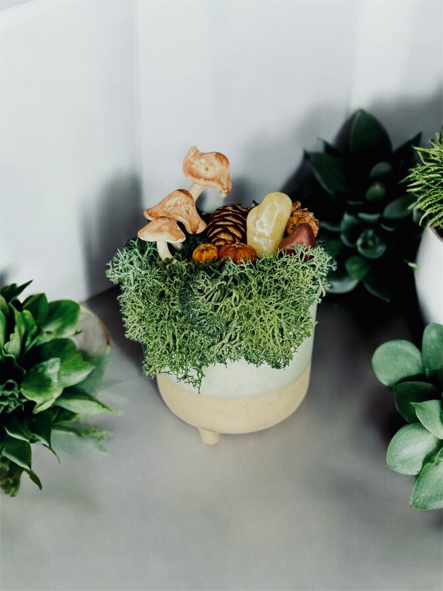 Natural Crystal Pot